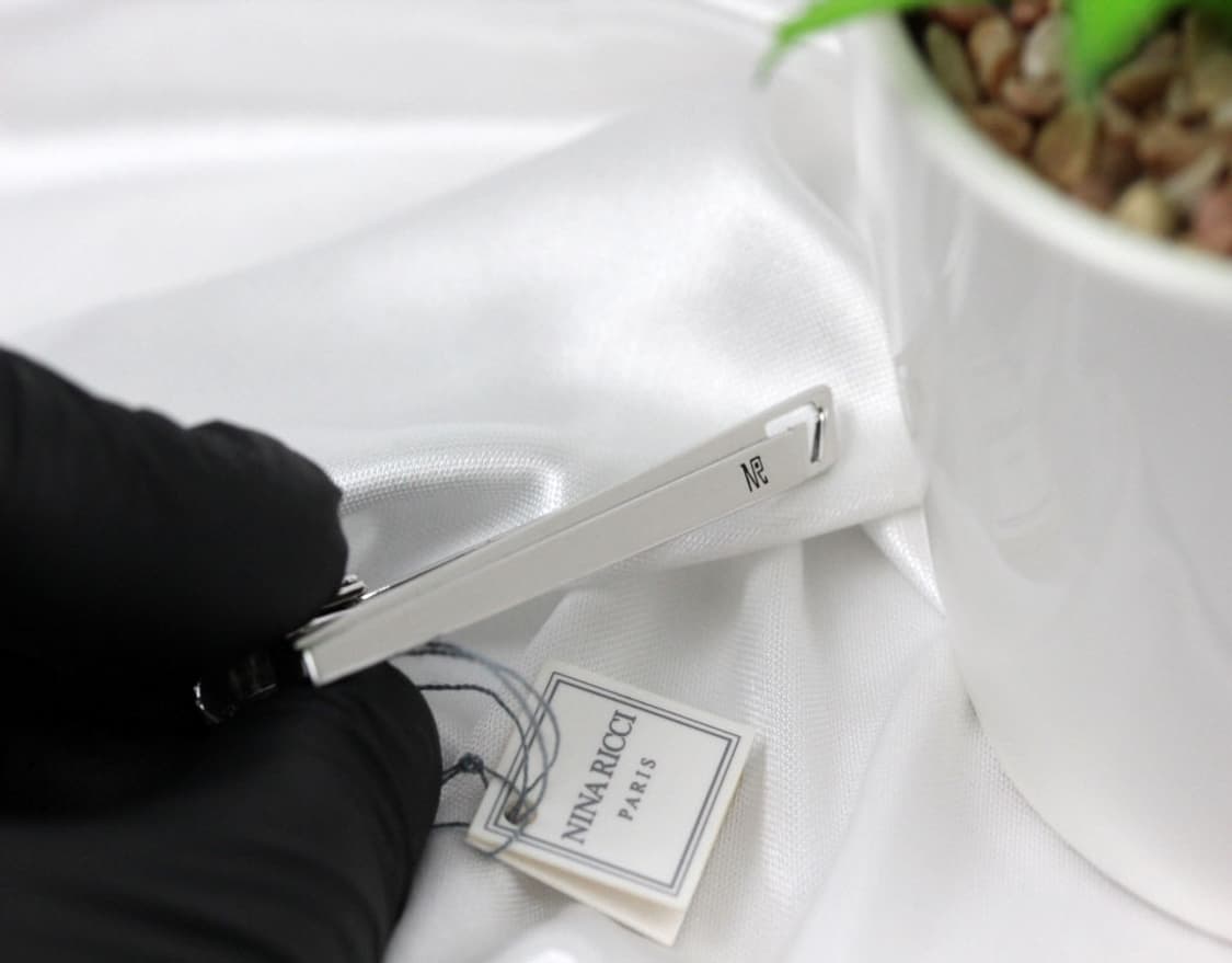 니나리치 미사용 S등급 5.5cm 남자 명품 넥타이핀 상품이미지4