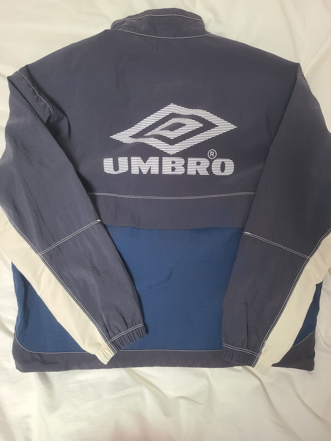 엄브로 크리스피 타슬란 아노락 95사이즈 상품이미지2