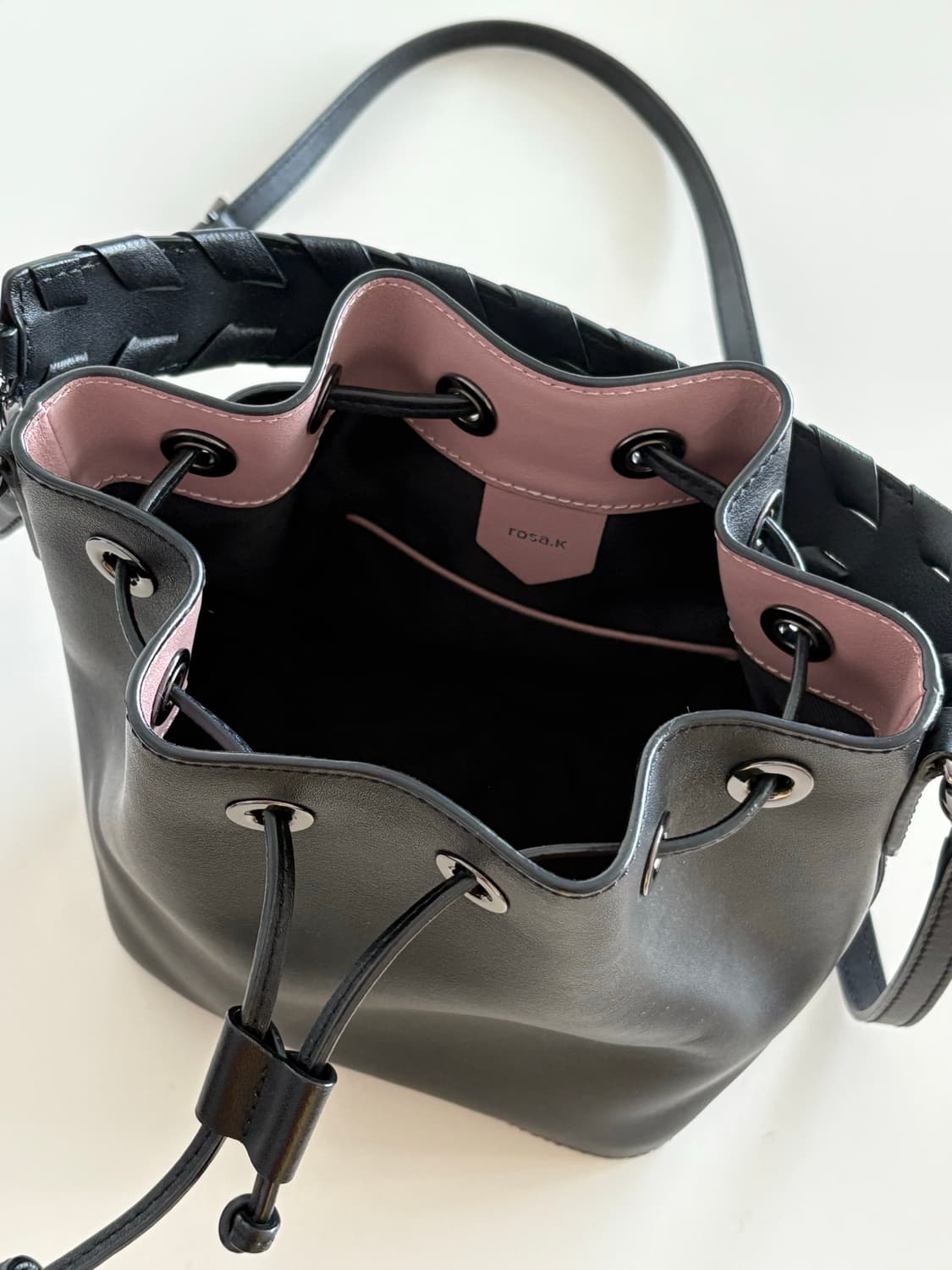 로사케이 소가죽 크로스 복주머니 백 상품이미지3