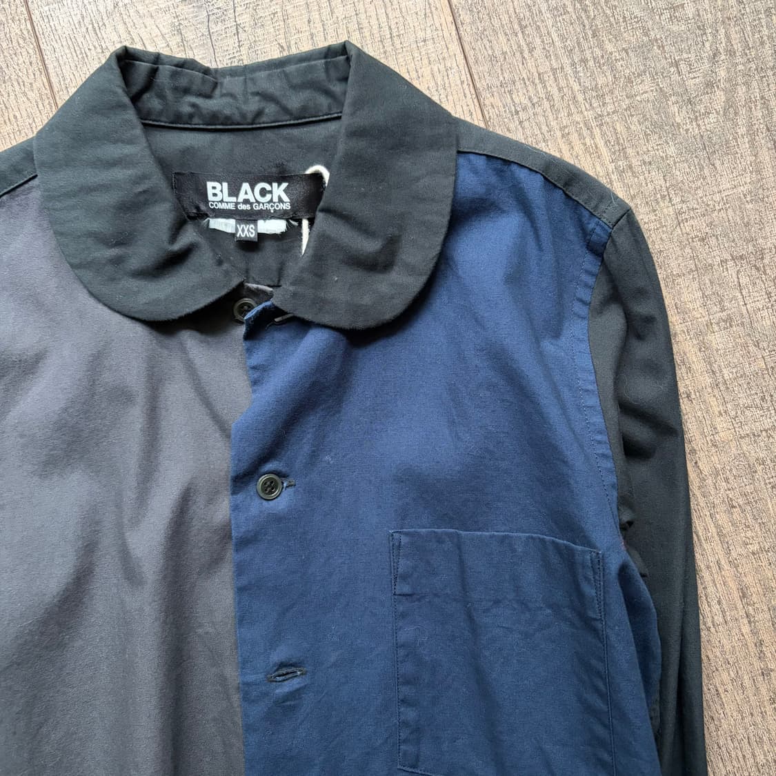 Bicolor Round Collar Blouse 상품이미지3