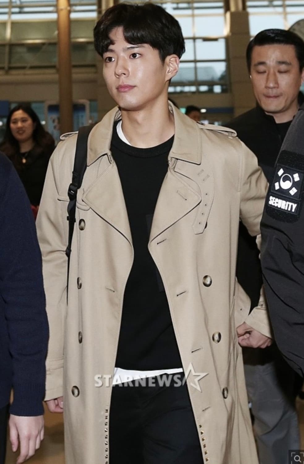 발렌티노 트렌치코트 50 판매합니다 상품이미지2