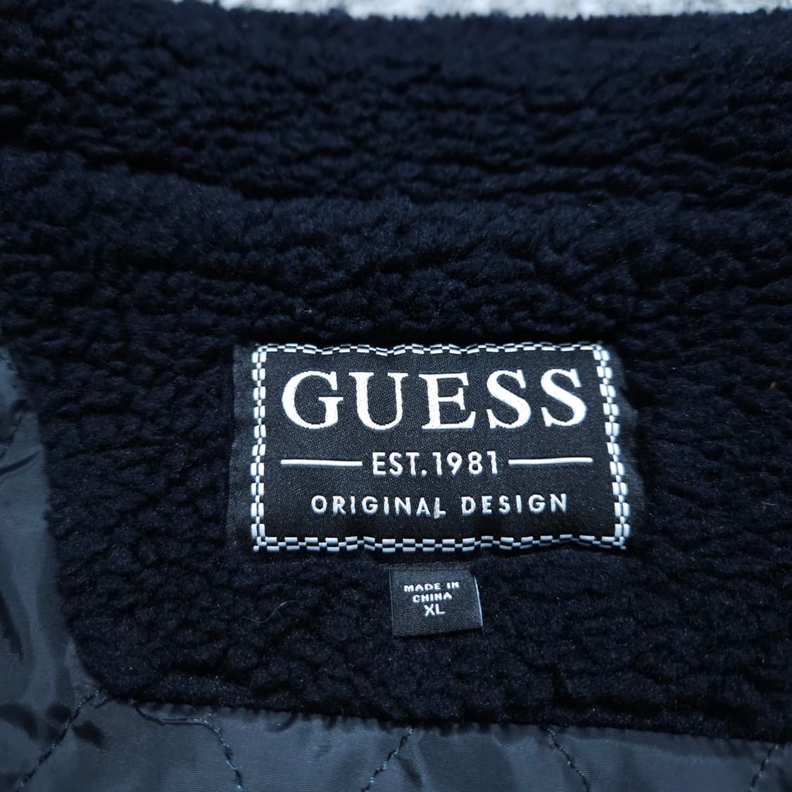 게스Guess) XL 남자 뽀글이 양털점퍼 상품이미지9