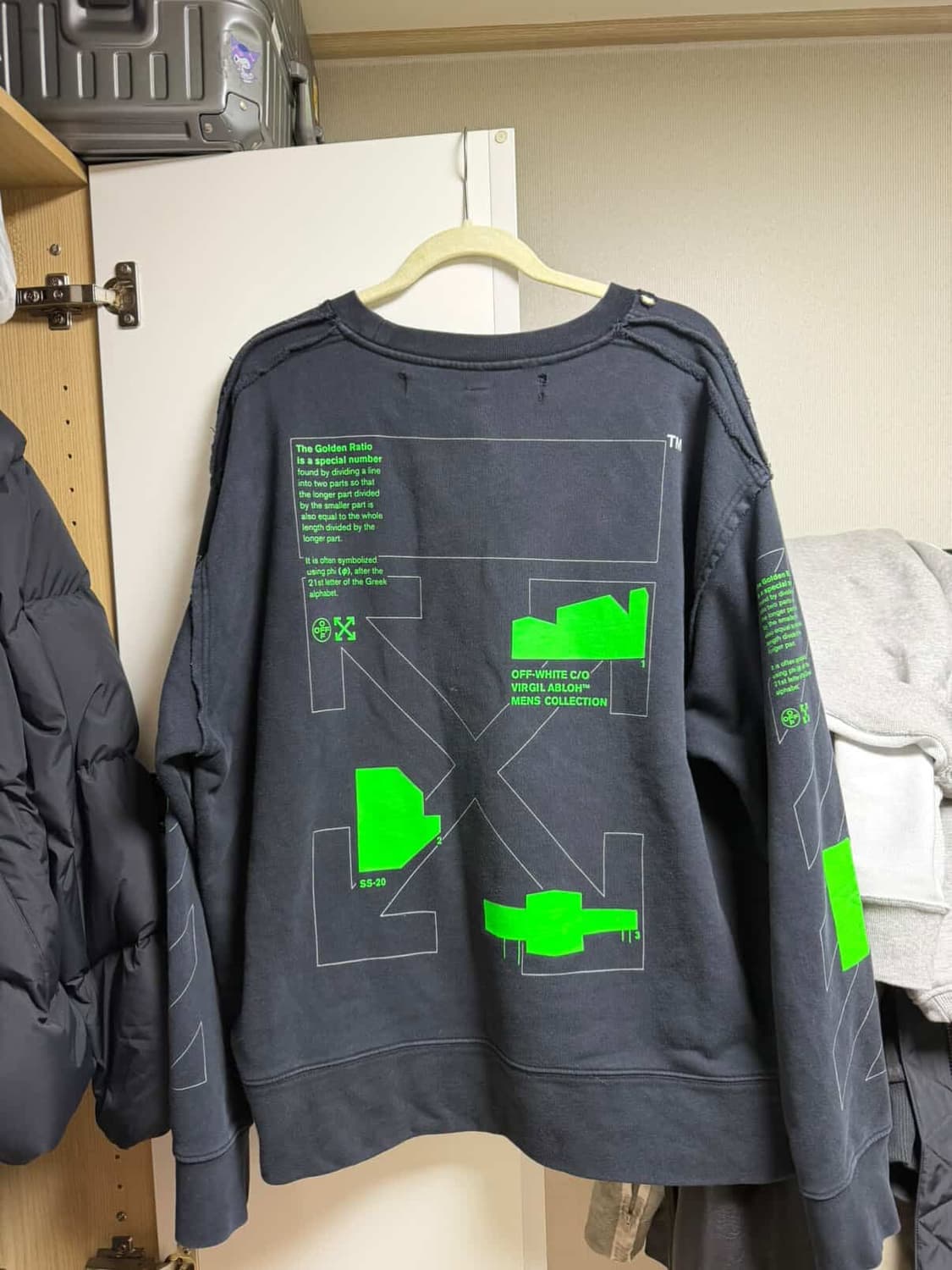 오프화이트 20SS Arch Shapes 맨투맨 상품이미지2