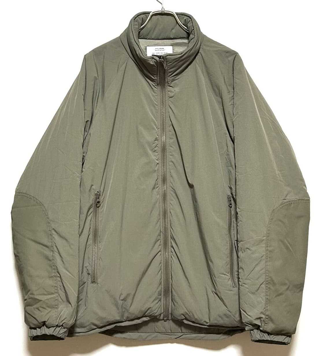 프릭스스토어 레벨7 카키 다운자켓 상품이미지1