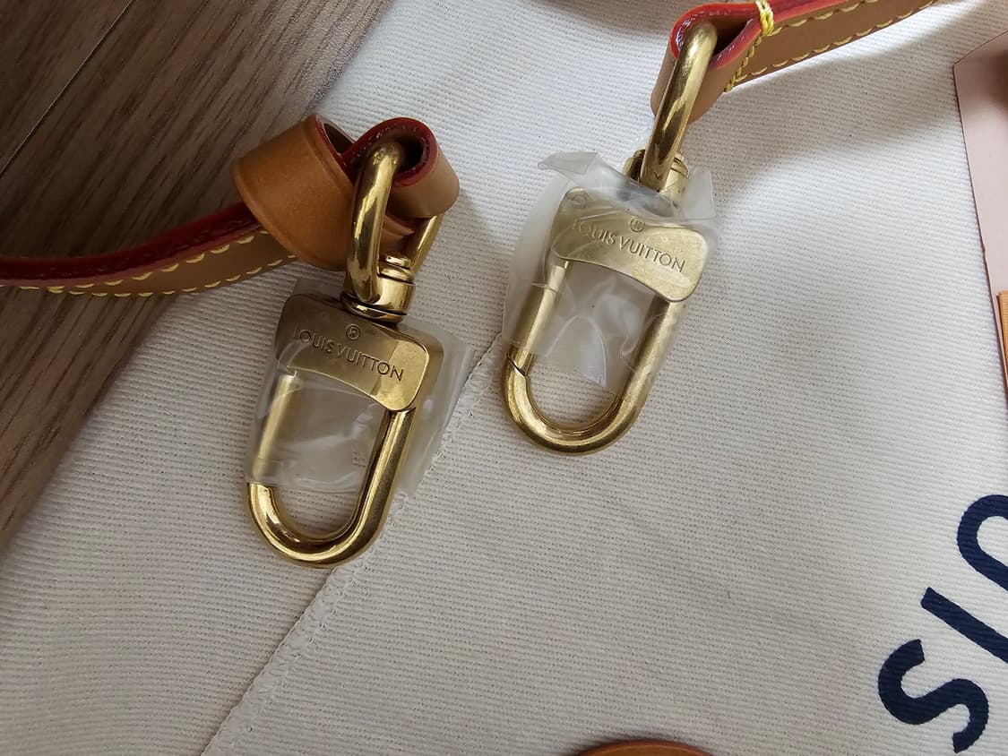 루이비통 퍼렐 원핸드 닐 토트 크로스백 마카사르 (새상품) 상품이미지9