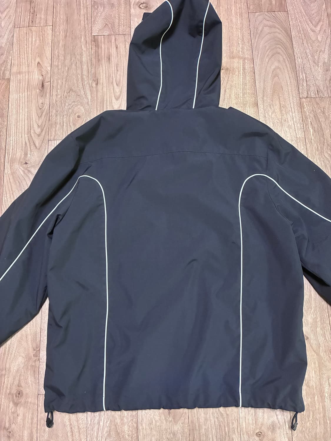 디젤 J-하이브스 콘트라스트 파이핑 윈드브레이커 블랙 바람막이 상품이미지2