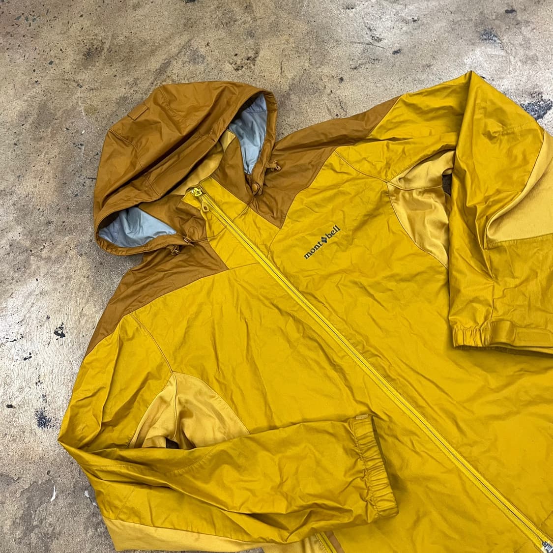 [정품/XL]  몽벨 윈드스토퍼 경량 바람막이 자켓 b16 상품이미지1