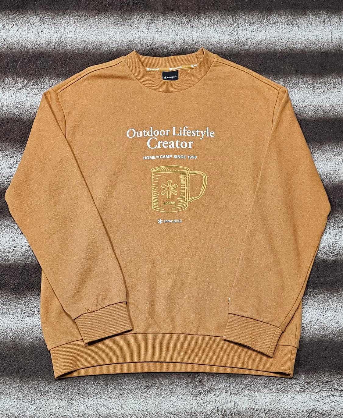 [새상품]스노우피크 맨투맨 상품이미지1