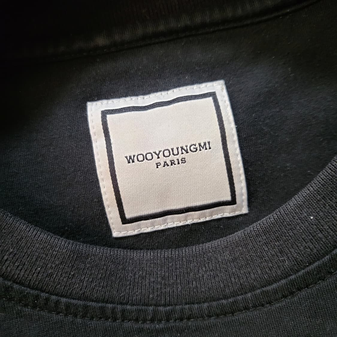 [발색] 48 / 21SS 우영미 플라워 백로고 반팔티  상품이미지5