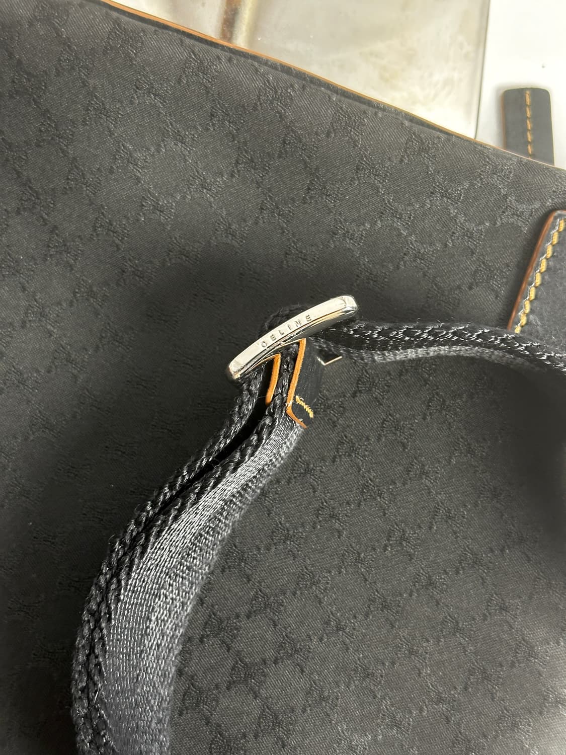 셀린느 블랙 자카드 크로스백 상품이미지6