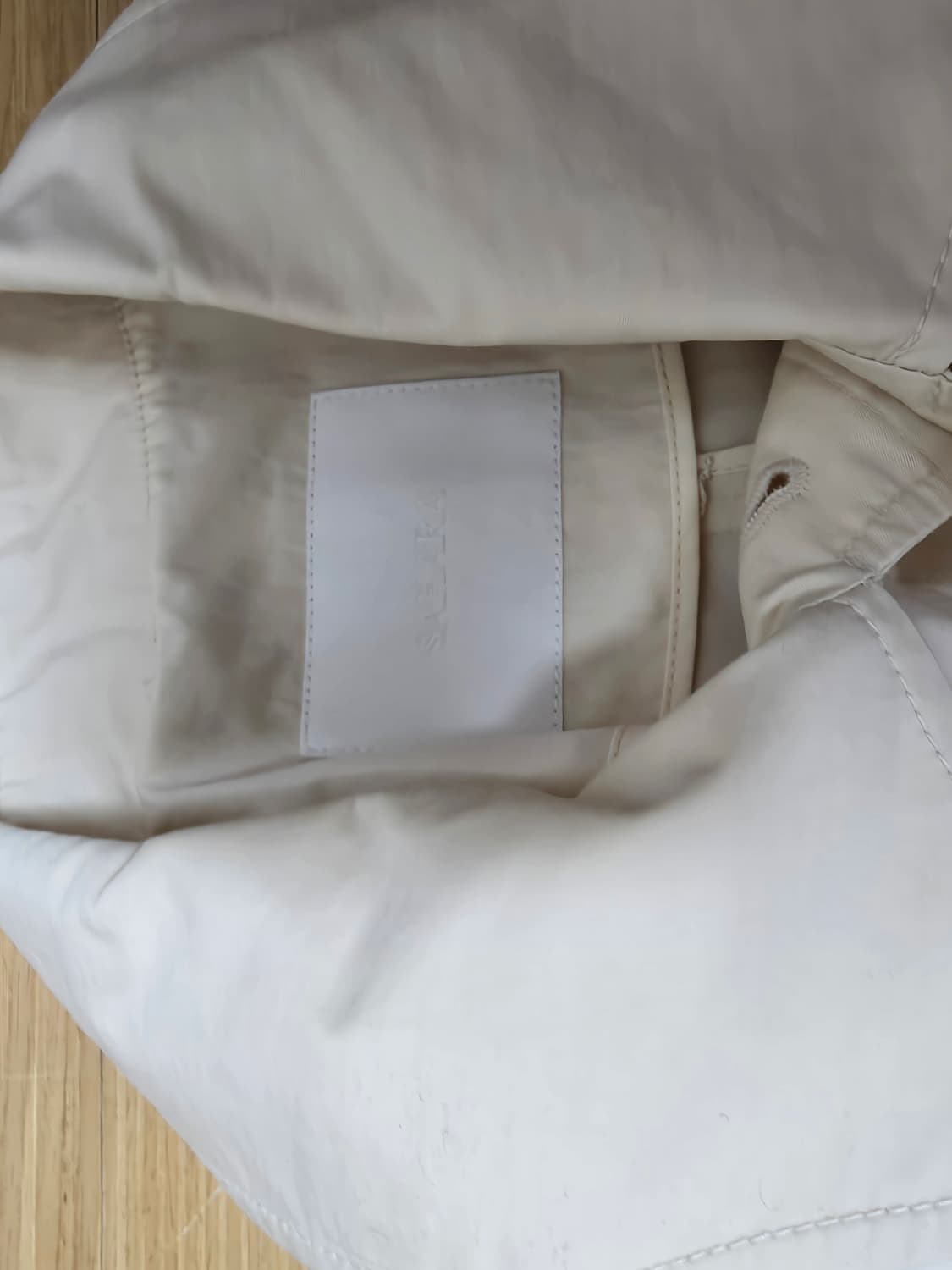 사하라 sahara 나일론 트렌치코트 raw칼라 상품이미지3