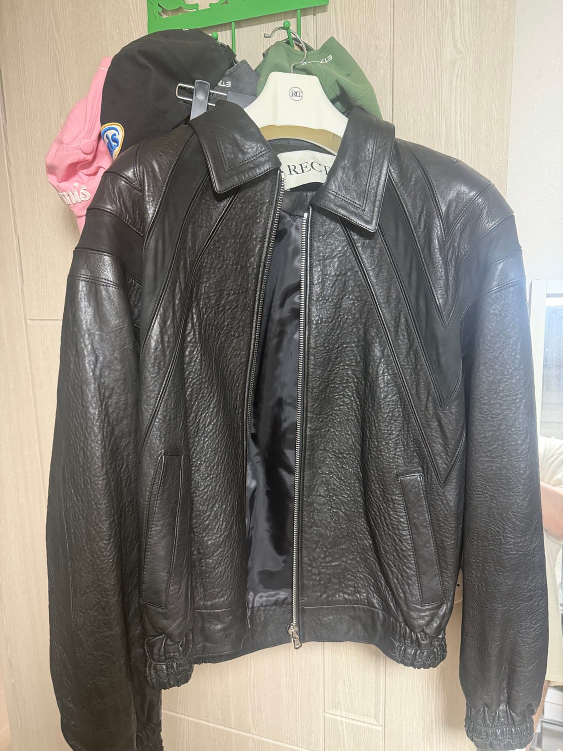 렉토 루카스레더 L사이즈 판매합니다 상품이미지1