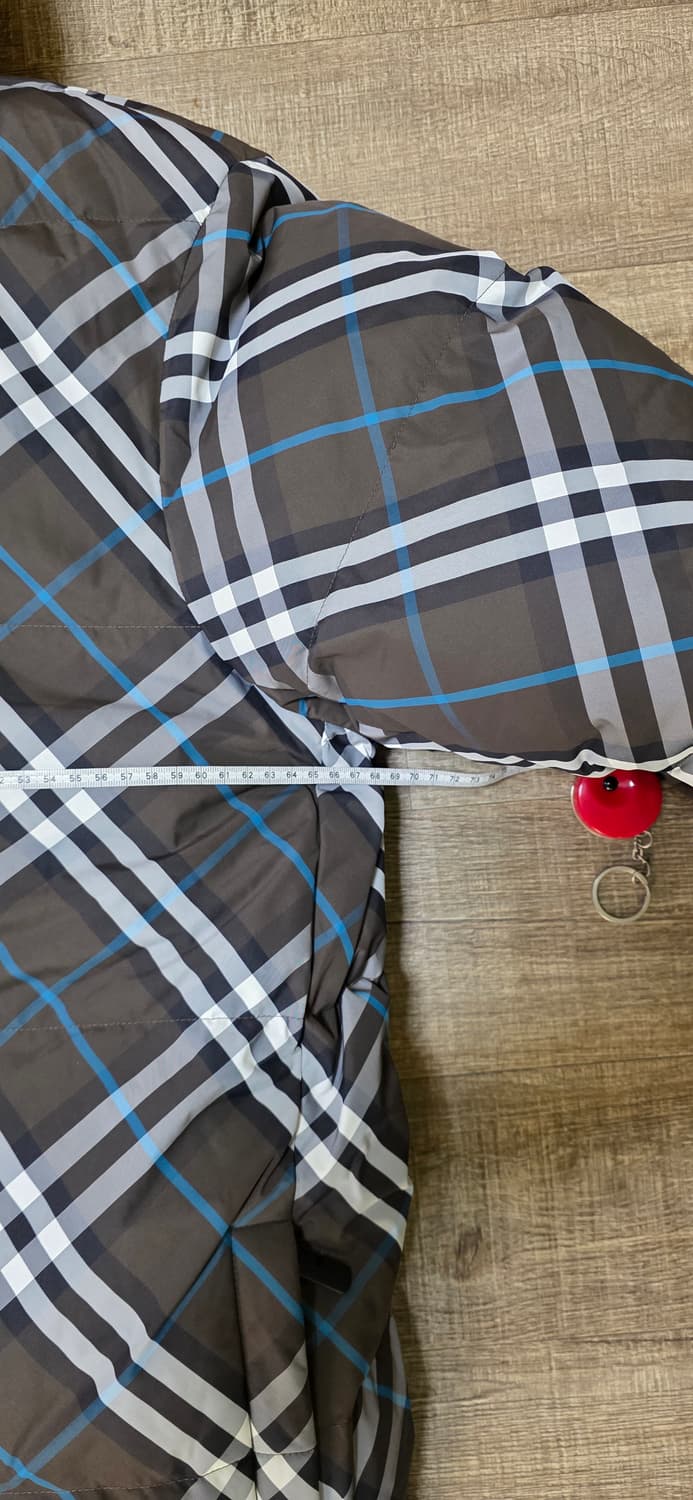 (새상품)버버리 리버서블 스너그 패딩 리버시블 2xl 정품 상품이미지2