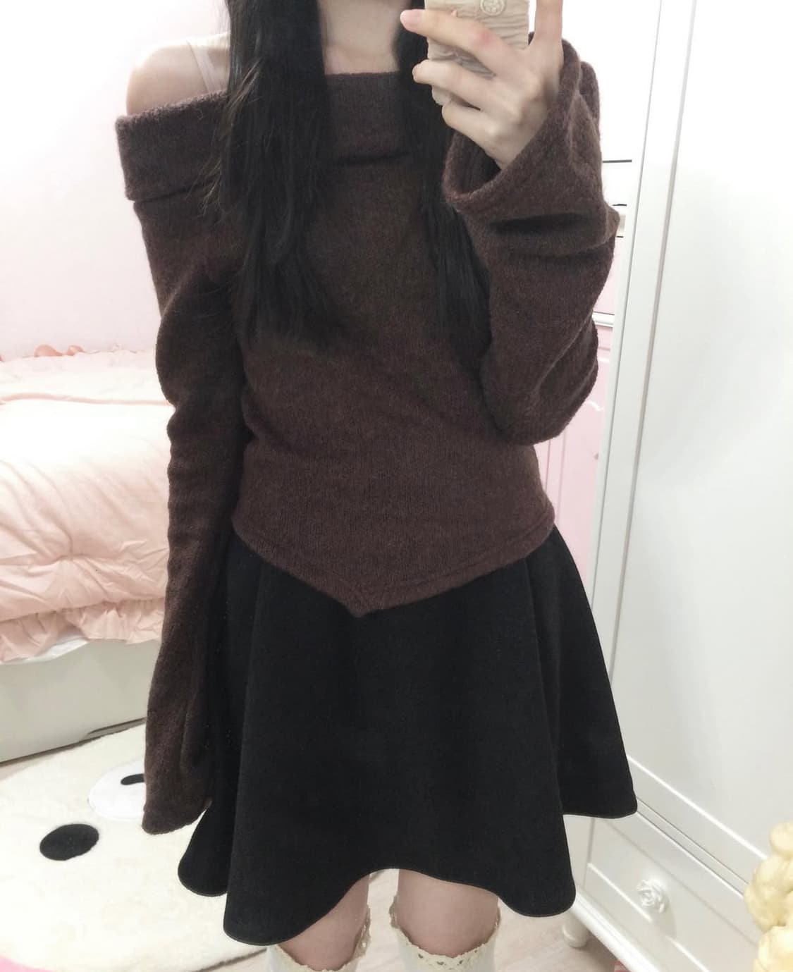 스너그 sung 오프숄더 니트, 스커트 코디세트 라떼갸루 상품이미지4