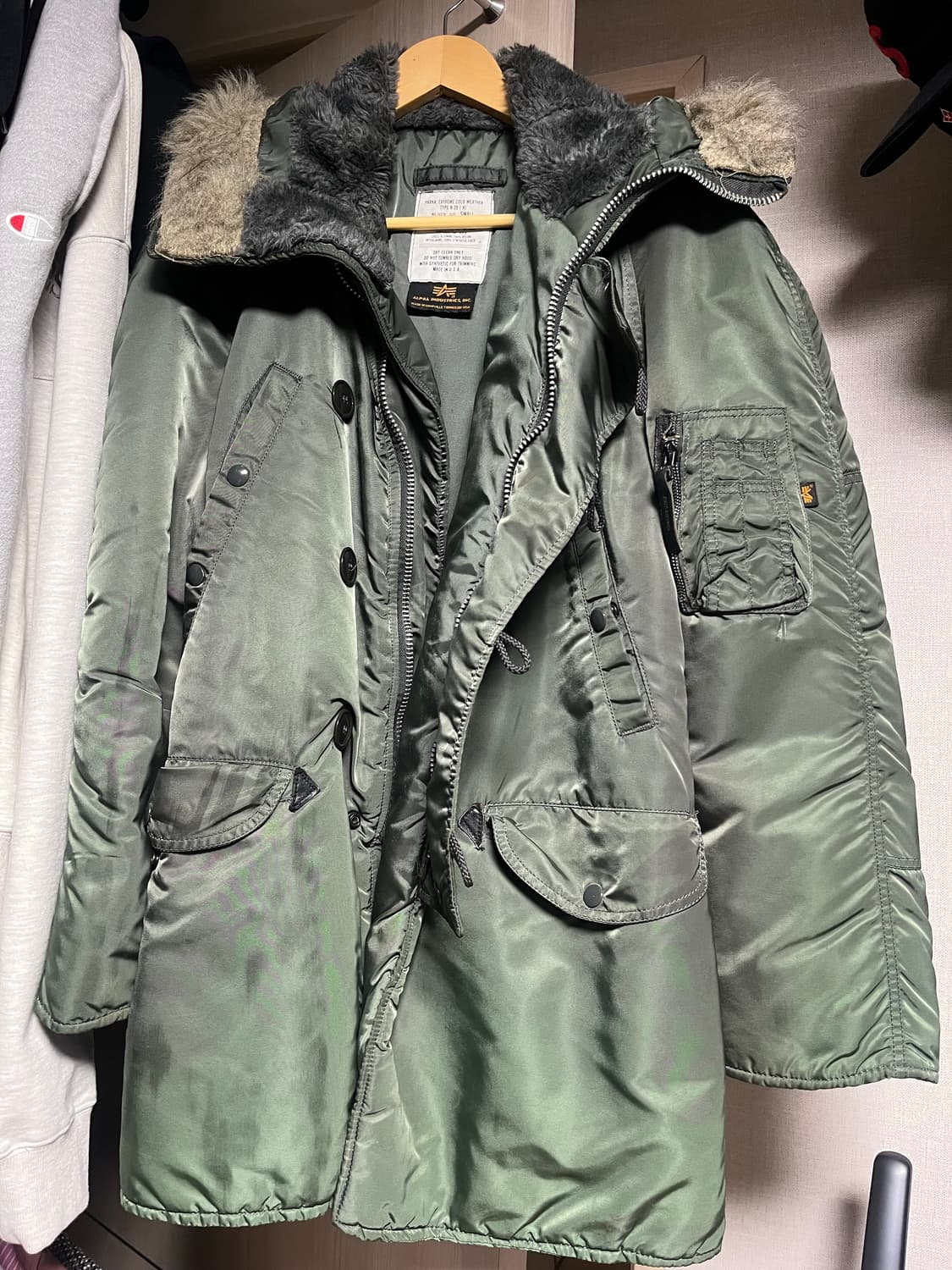 빈티지 알파인더스트리 N3B 건 메탈 자켓 판매 상품이미지1