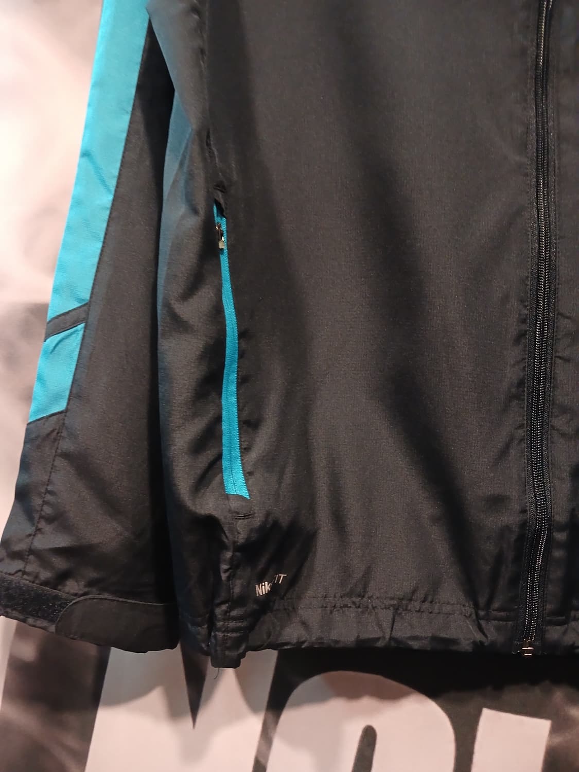  나이키 에센셜 남성용 러닝 재킷 상품이미지2