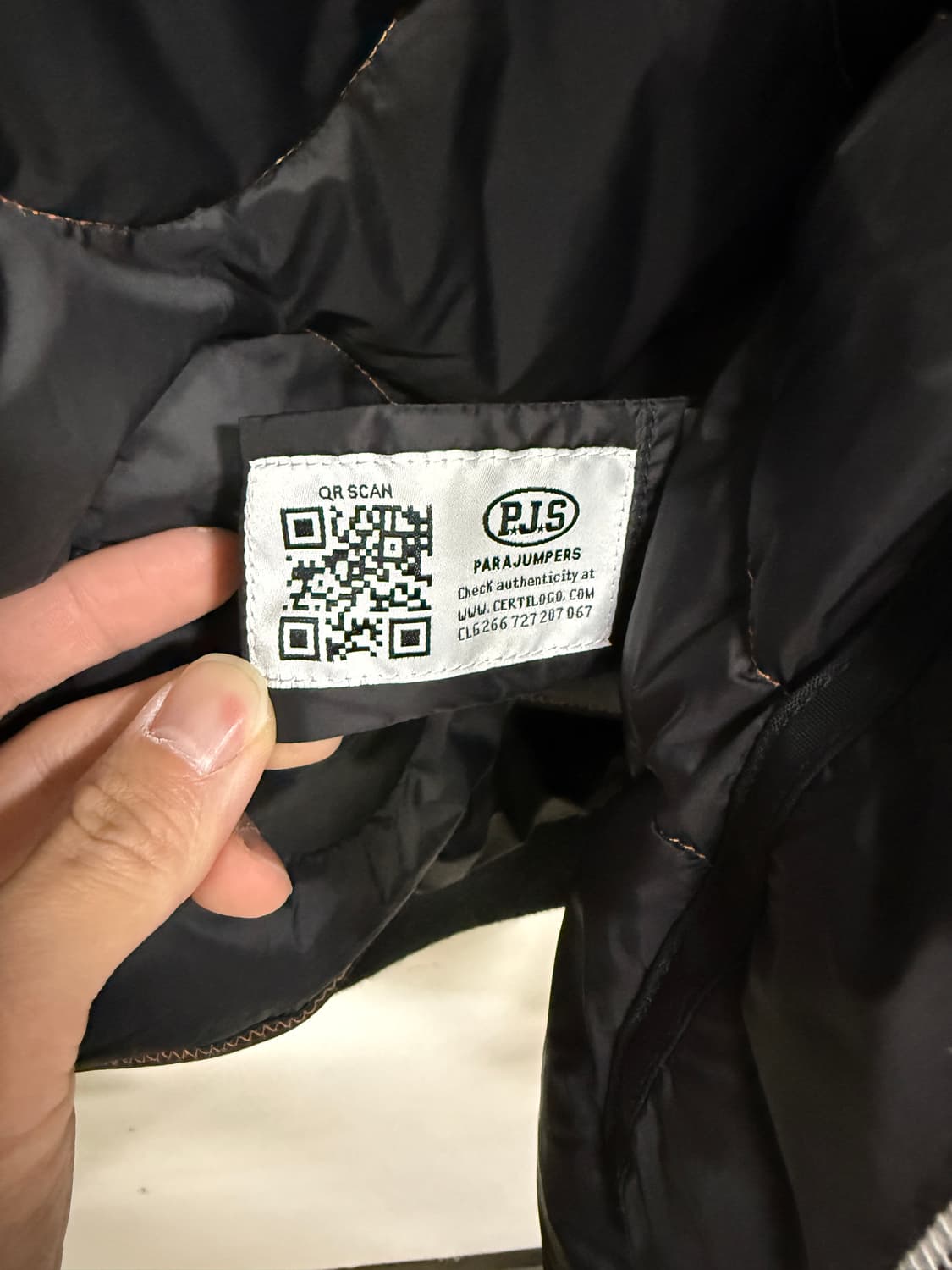 파라점퍼스고비 25FW 상품이미지3