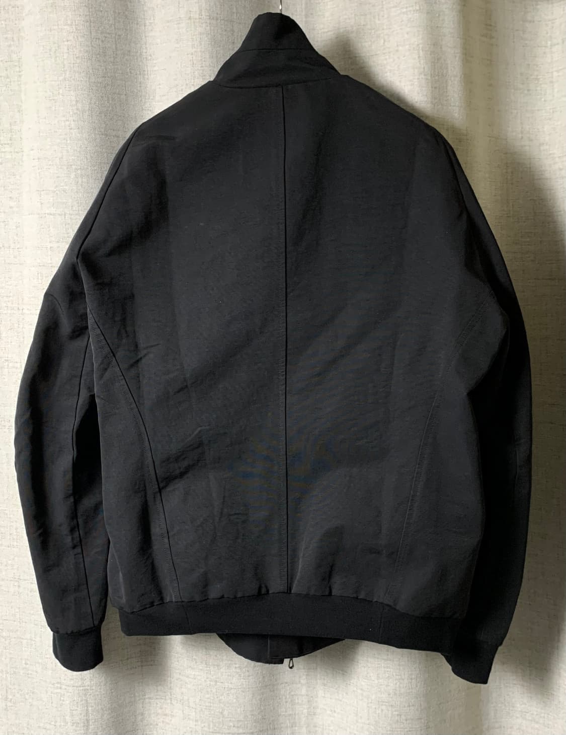 Julius 17ss 사선 하이넥 자켓 상품이미지2