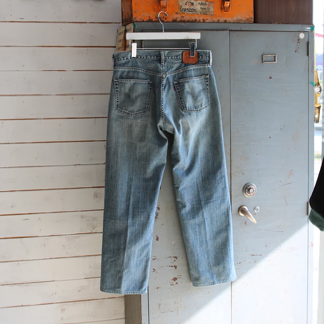 (착용컷) 리바이스 503 (남성용 33) 상품이미지2