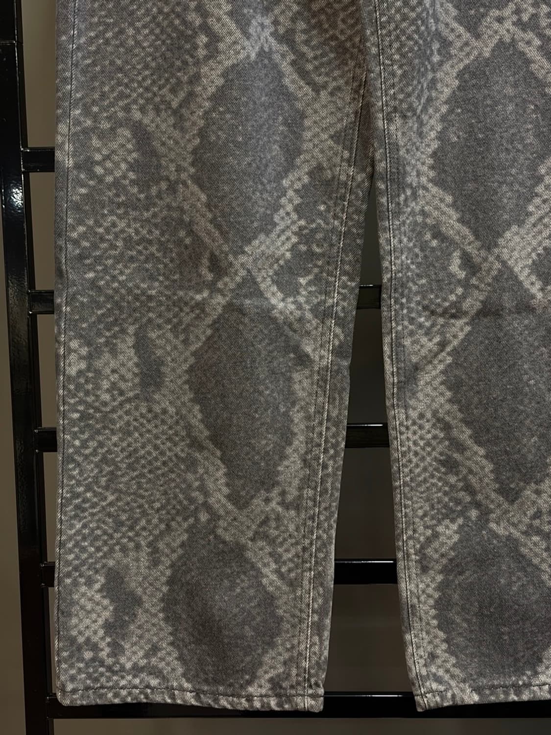 (1) 오도어 카이 파이톤 데님 팬츠 8.9 상품이미지4