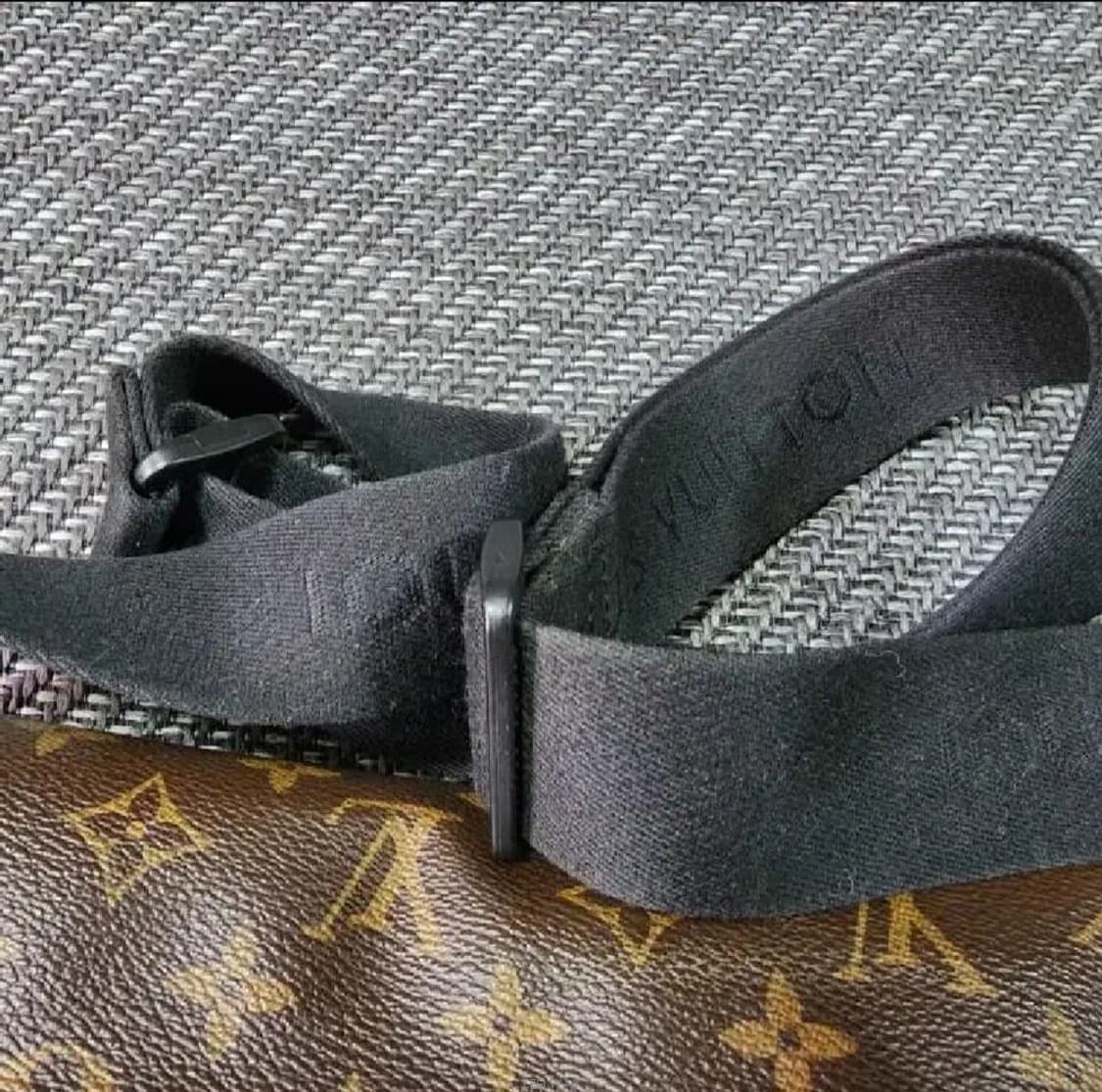 루이비통 모노그램 마카사 베이스 MM 크로스백  상품이미지7