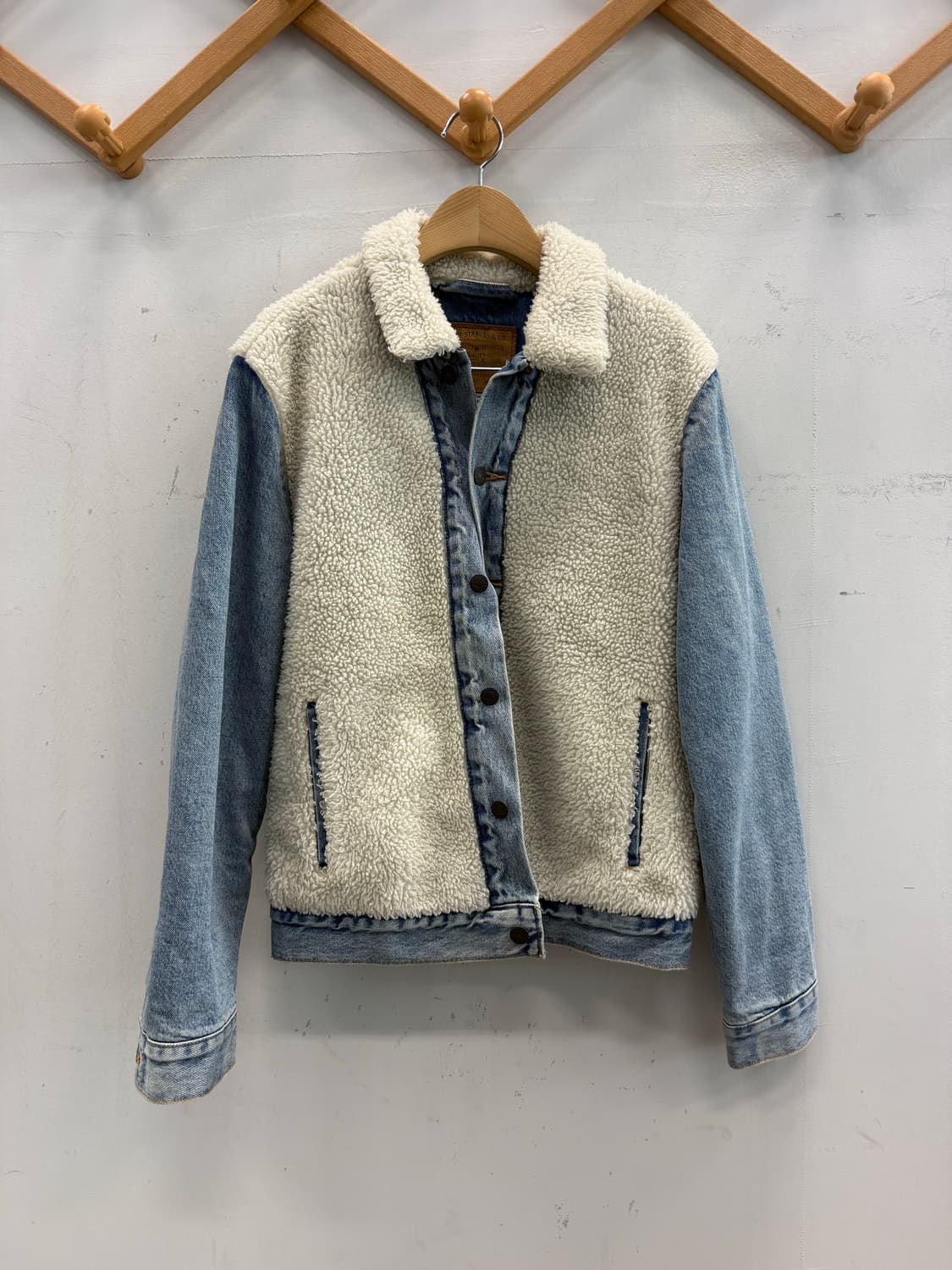 리바이스 남녀공용 쉐르파자켓 S   상품이미지1