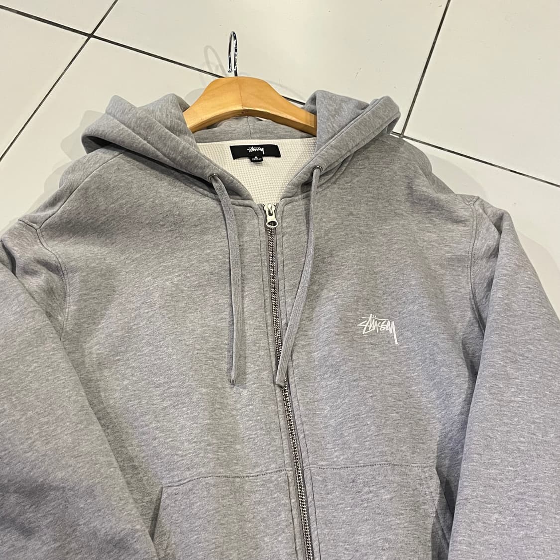 스투시 신형 그레이 후드집업 S 상품이미지2
