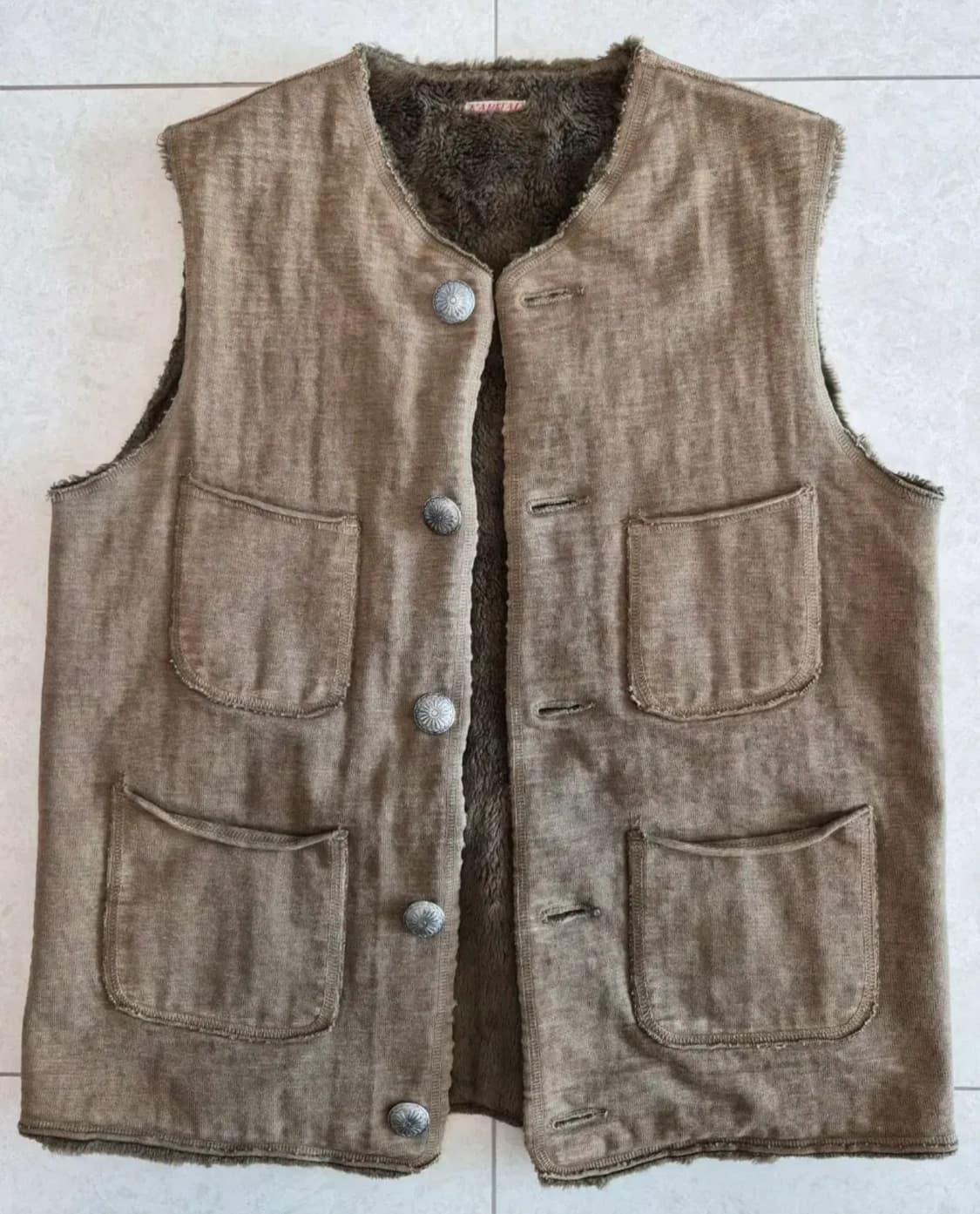 KAPITAL
Concho Button
Boa Fleece Vest  상품이미지2
