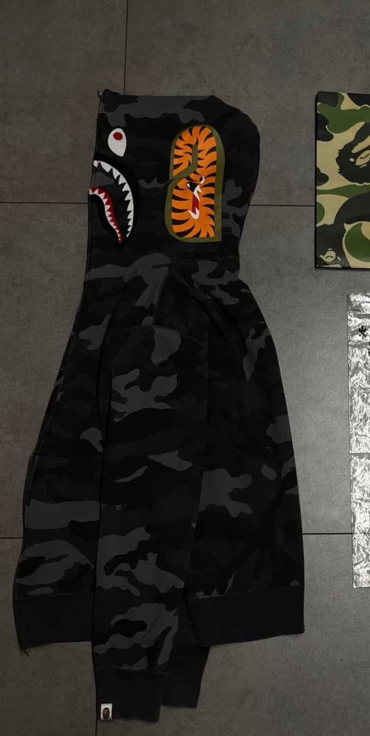 베이프 샤크 후드집업 흑계 XL 상품이미지3