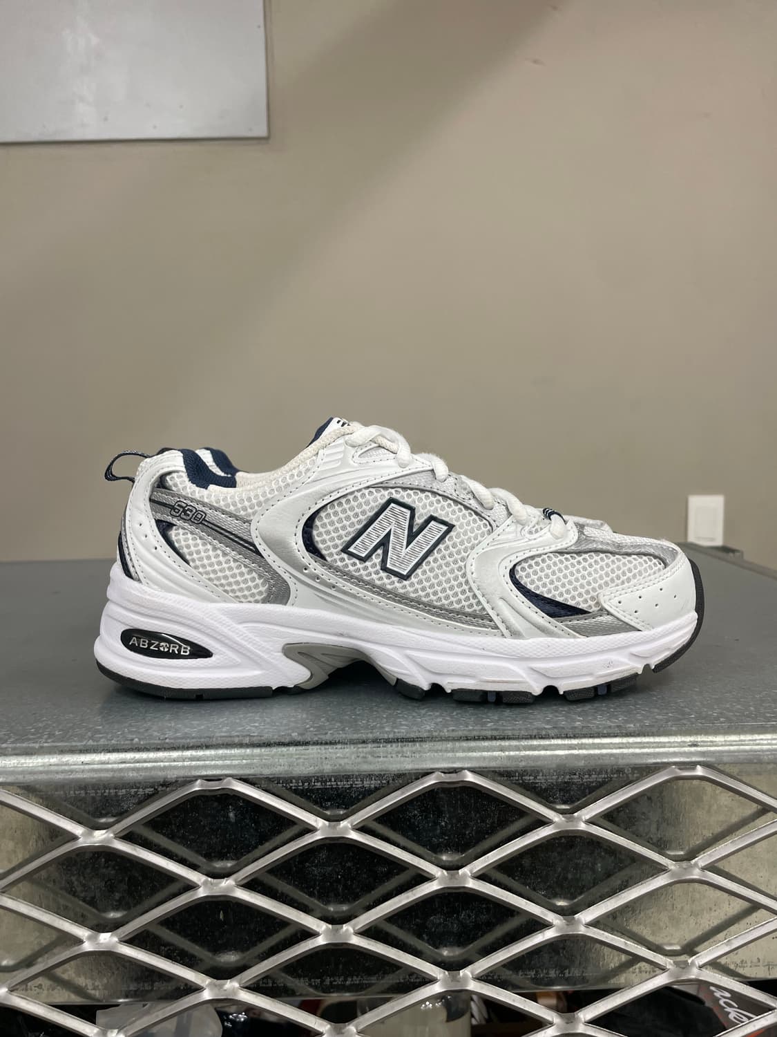 뉴발란스 530 스니커즈 220 상품이미지4