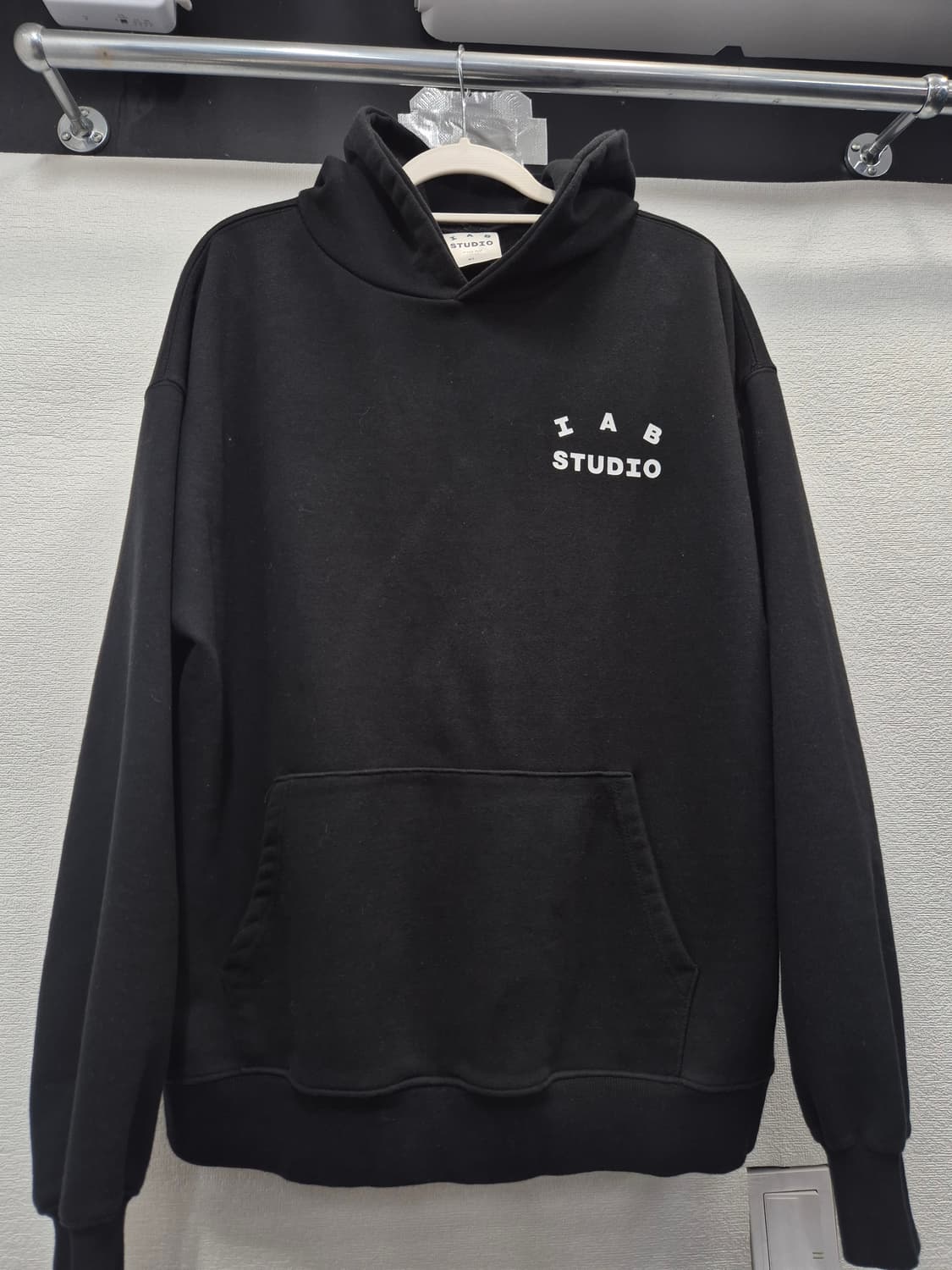 아이앱 스튜디오 후드티 블랙 / 105(정품) 상품이미지1