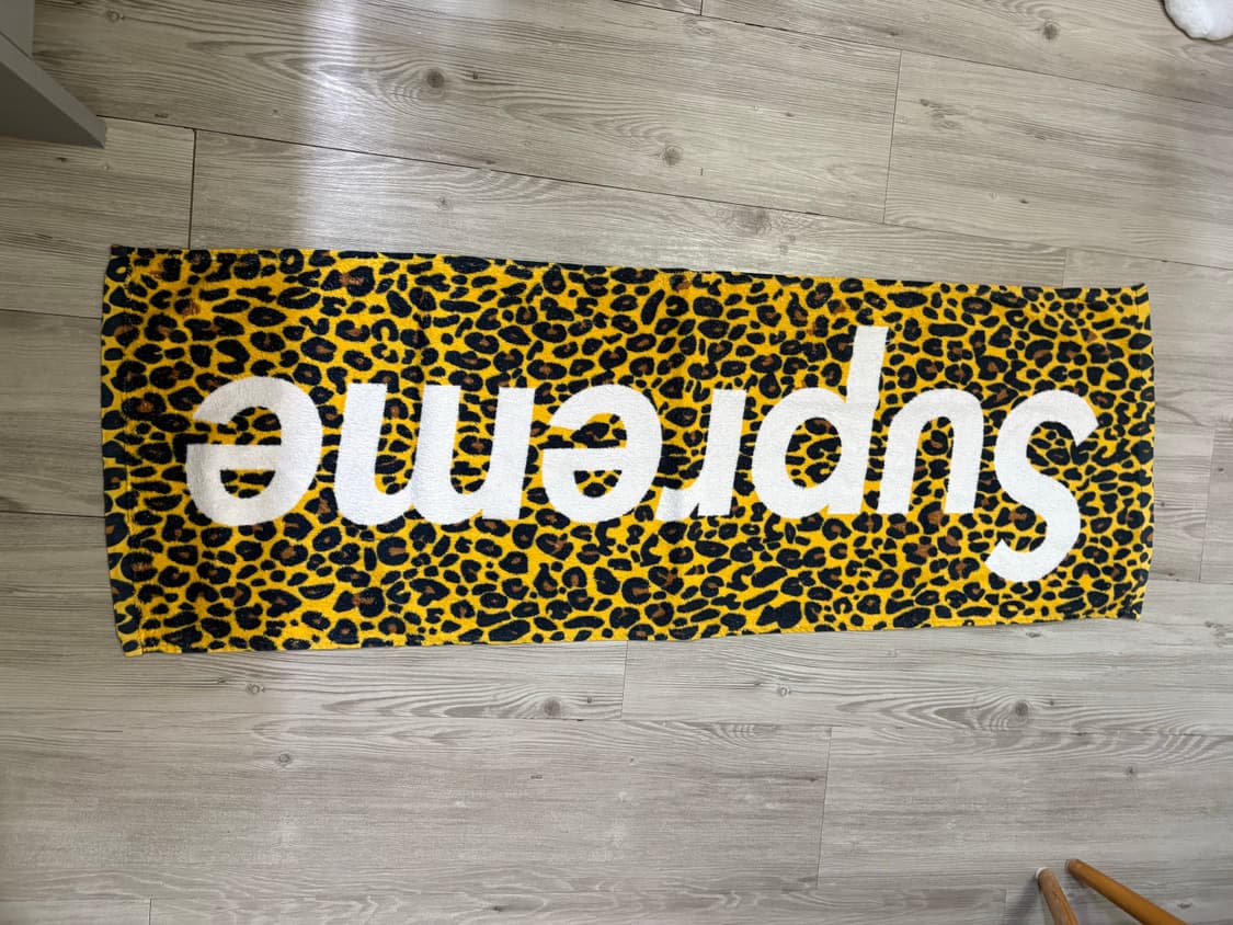 슈프림 레오파드 타월 상품이미지1