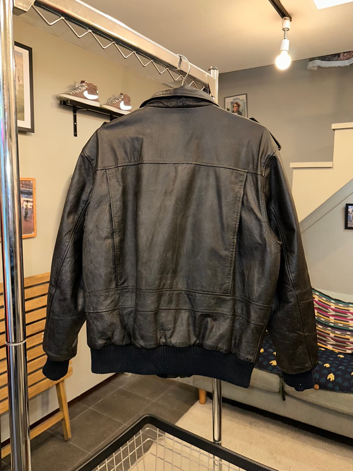 90’s Japanese cow-leather A-2 bomber 상품이미지10