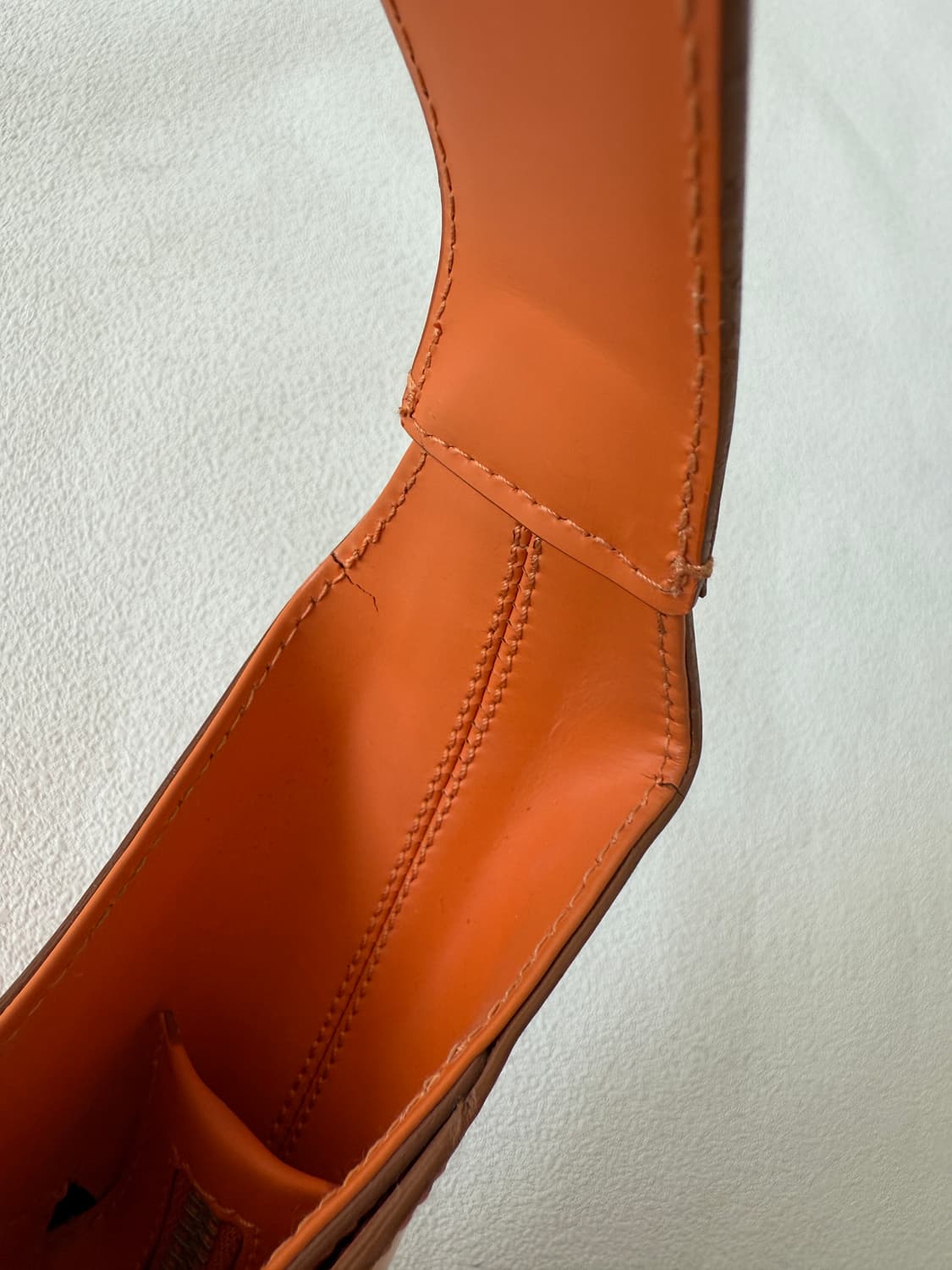 살바토레 페라가모(Salvatore Ferragamo) 레더 숄더백 상품이미지9