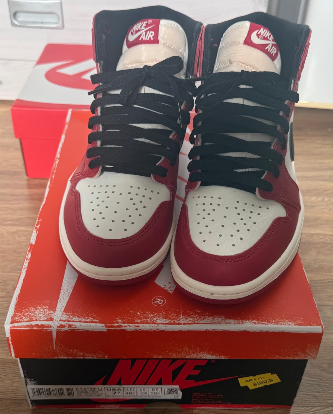 (새상품) NIKE JORDAN 나이키 조던 1 시카고 2022 상품이미지2