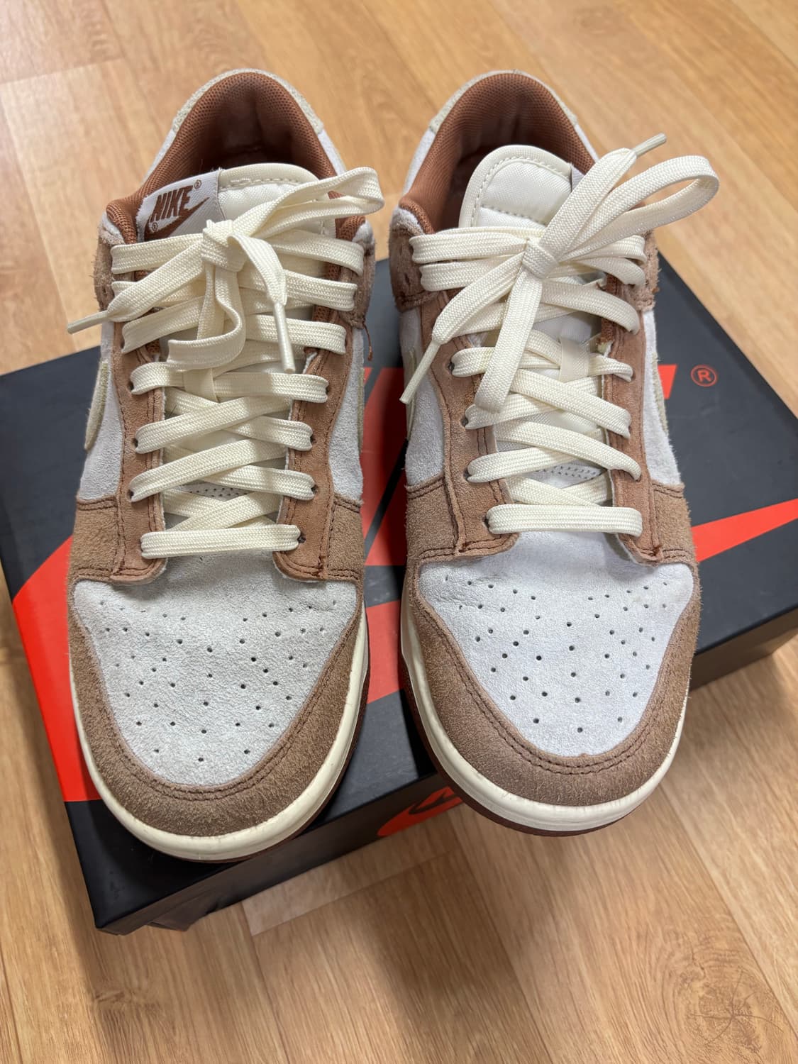 나이키 덩크 커리 260사이즈 판매합니다 상품이미지2