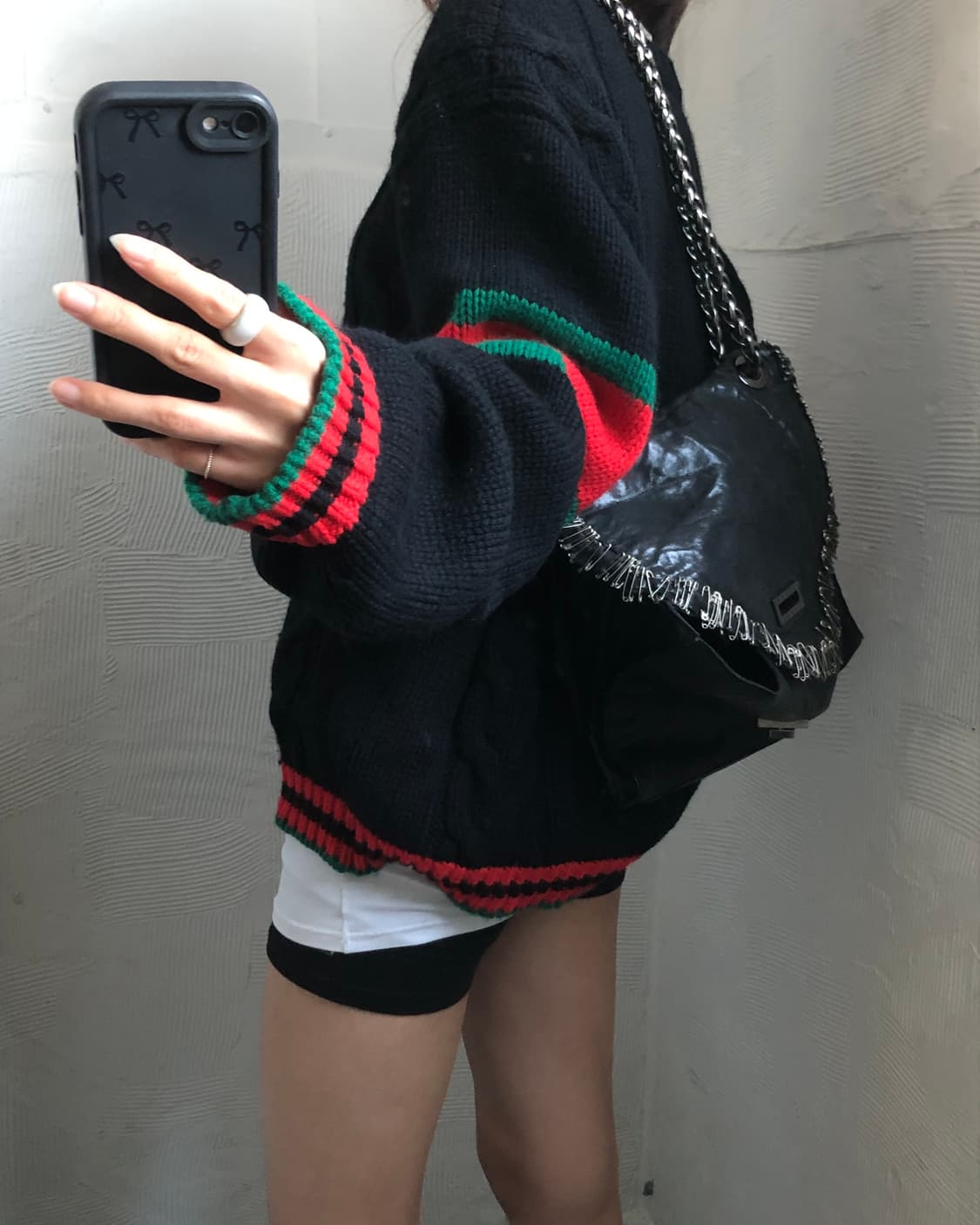 Balmain 발망 얼티밋 세이프티 핀 숄더백 상품이미지1