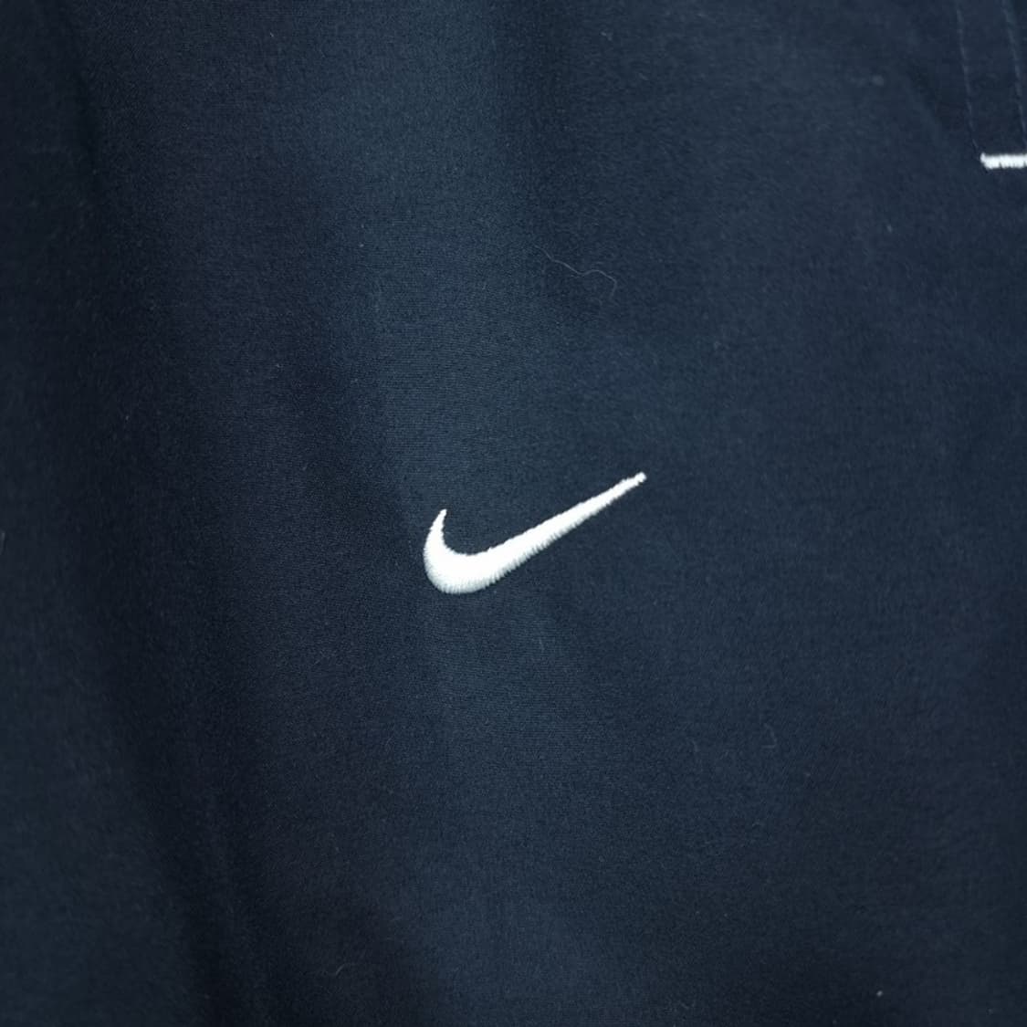 [나이키] 스우시 자수 나일론 트랙 팬츠 네이비 M19072 상품이미지6