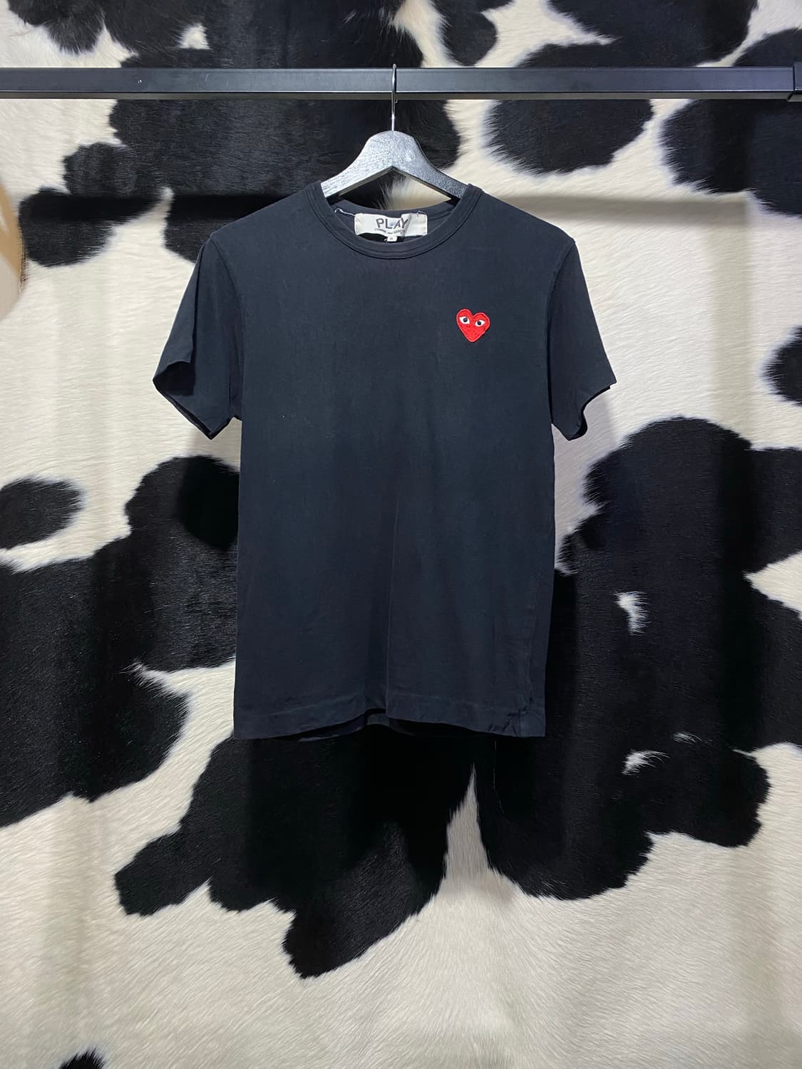 Comme des Garcons 플레이라인 자수패치 반팔 티셔츠 상품이미지2
