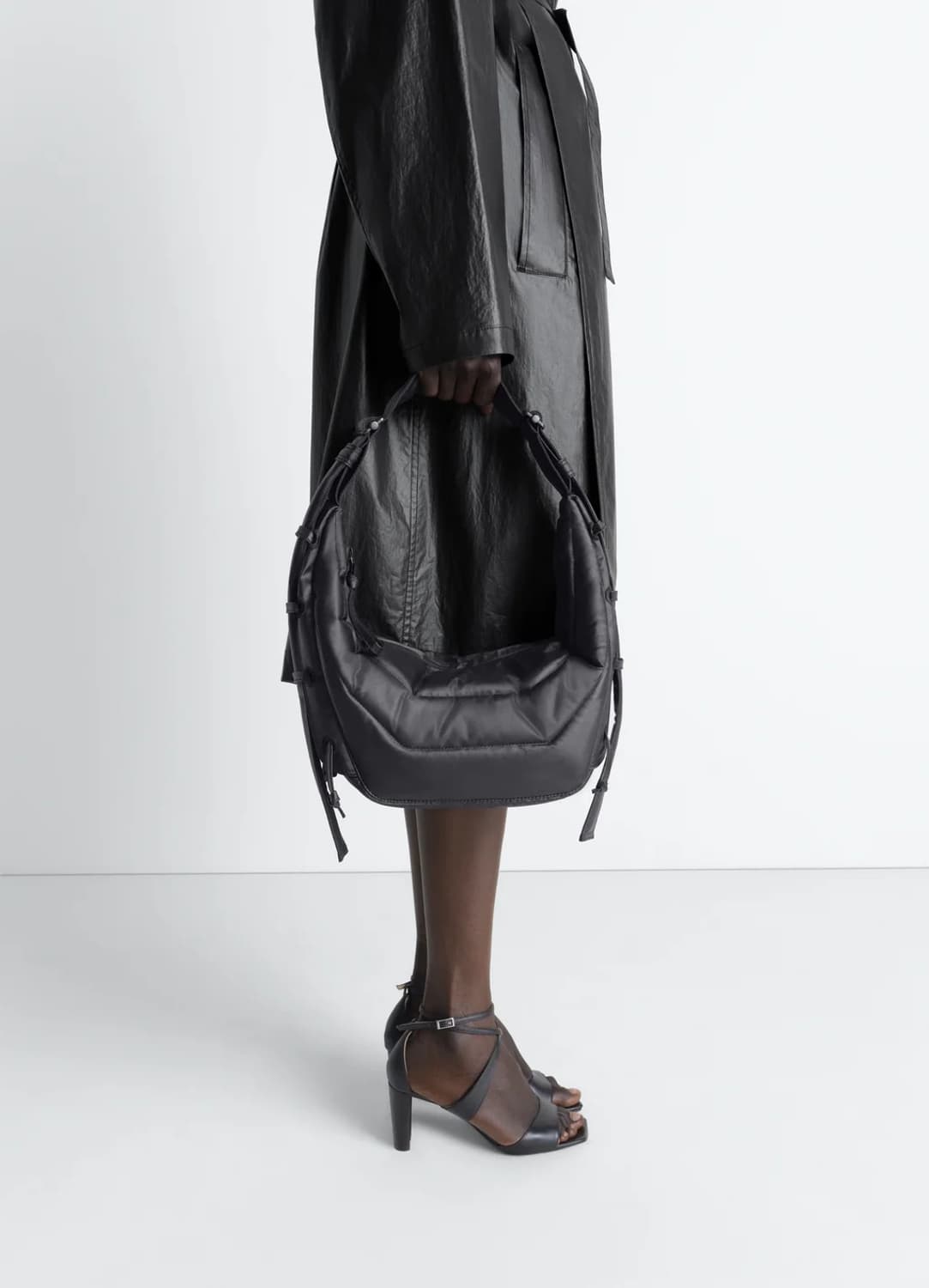 르메르 26ss 소프트 게임백 스몰/에쉬 블랙 상품이미지2