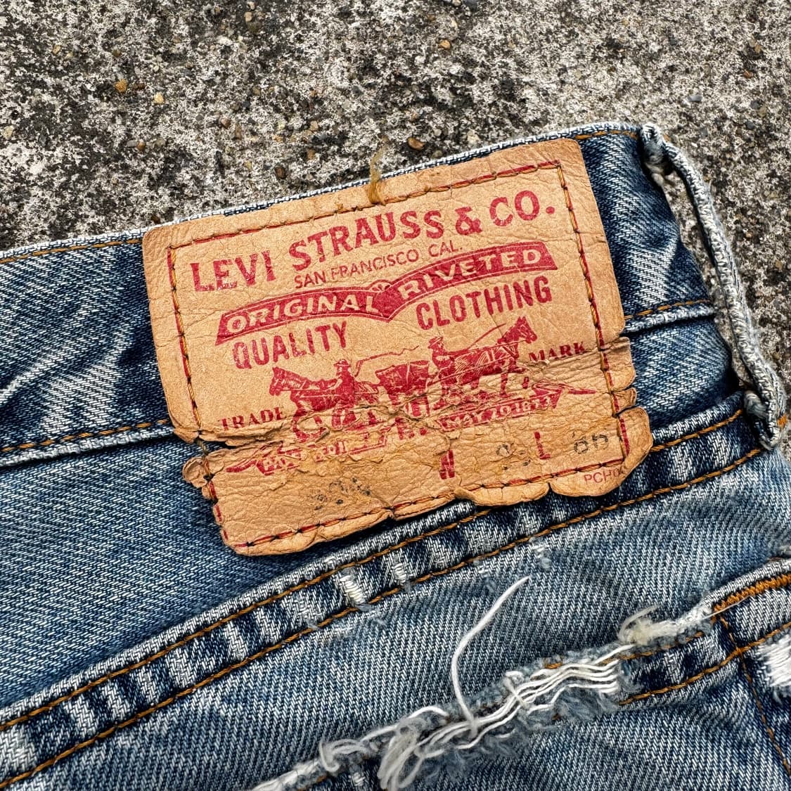 [35] 리바이스 505 누빔 커스텀 데님 팬츠 상품이미지9