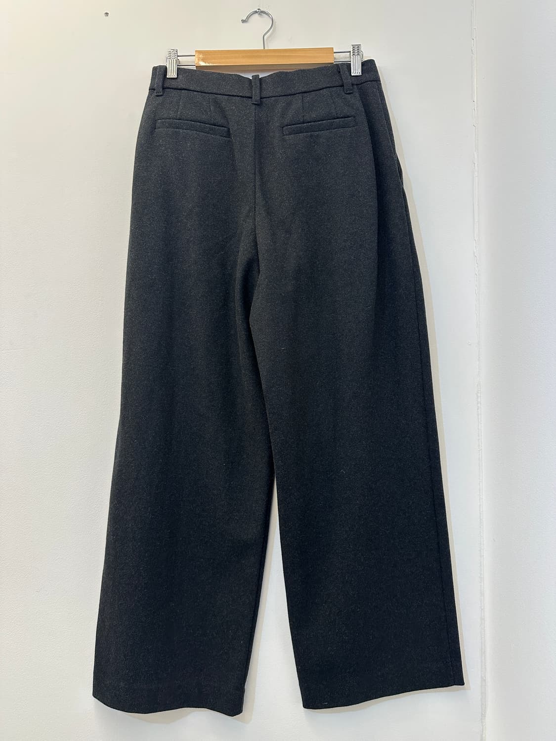 L) 유니클로 꼼뜨와데 꼬또니에 챠콜 그레이 핀턱 코튼 팬츠 상품이미지2