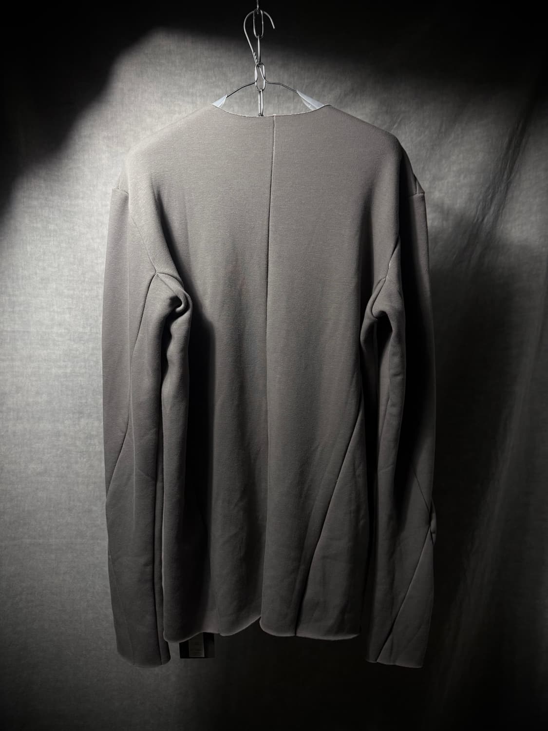 A.F ARTEFACT Anatomical Seam Sweatshirt  상품이미지7