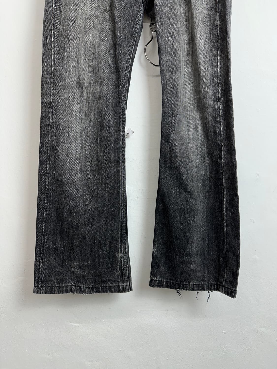 Embroidered Black Wash Bootcut Denim Jea 상품이미지6