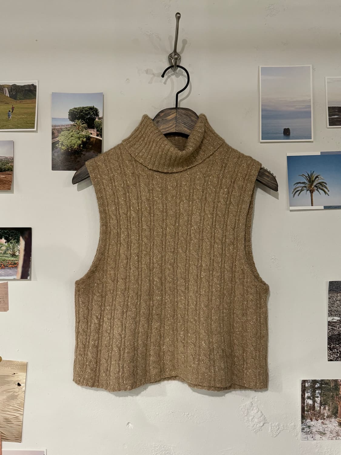 울 실크 꽈배기 폴라 조끼 상품이미지1