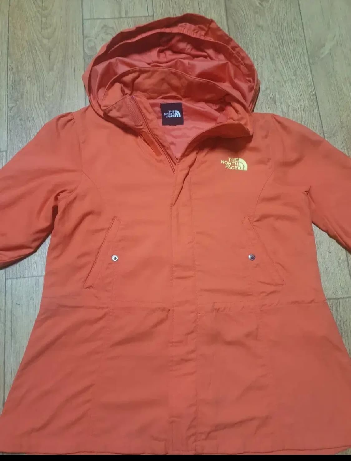 노스페이스 후드 아우터 90 사이즈입니다 상품이미지1