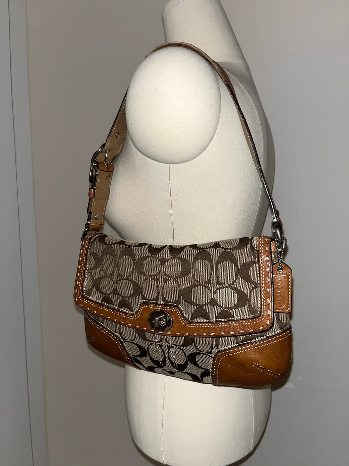 Orange Brown Coach Shoulder Bag 상품이미지2