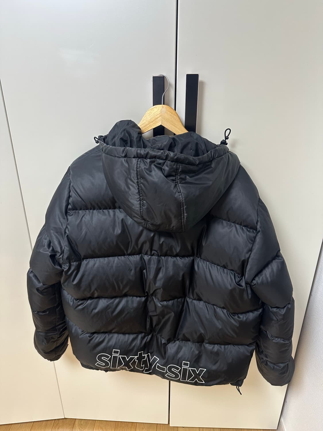 L) 반스 블랙 패딩팝니다 상품이미지3