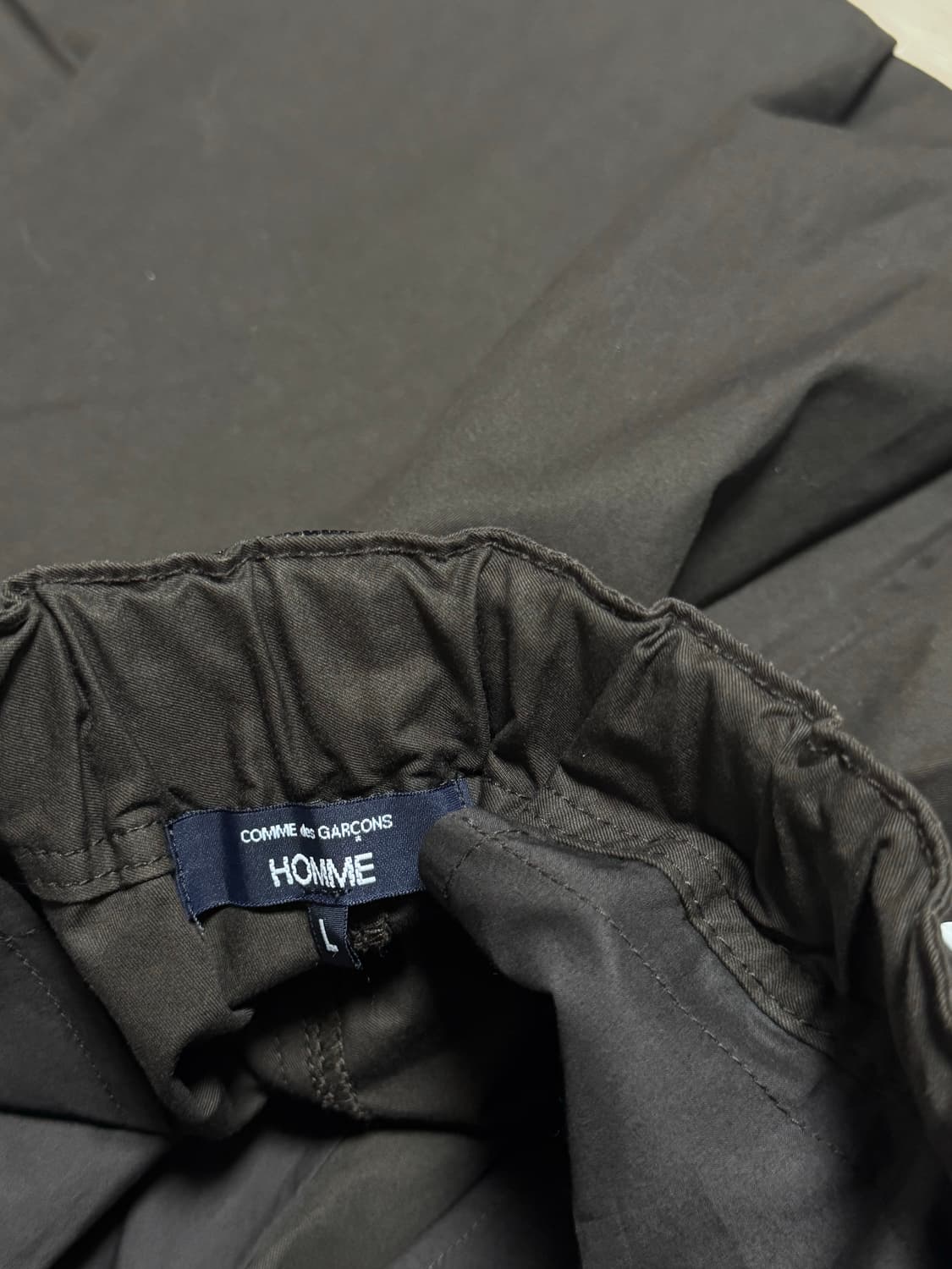 꼼데가르송옴므 25시즌 코튼 니돔 투턱 팬츠 상품이미지6