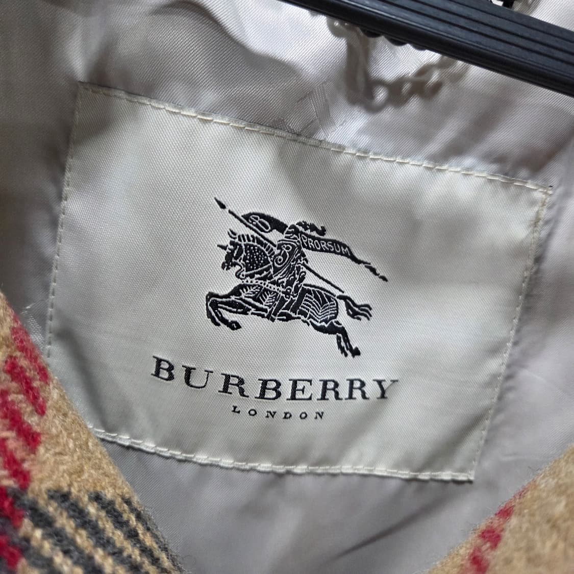 버버리 런던 노바체크 코트 상품이미지3